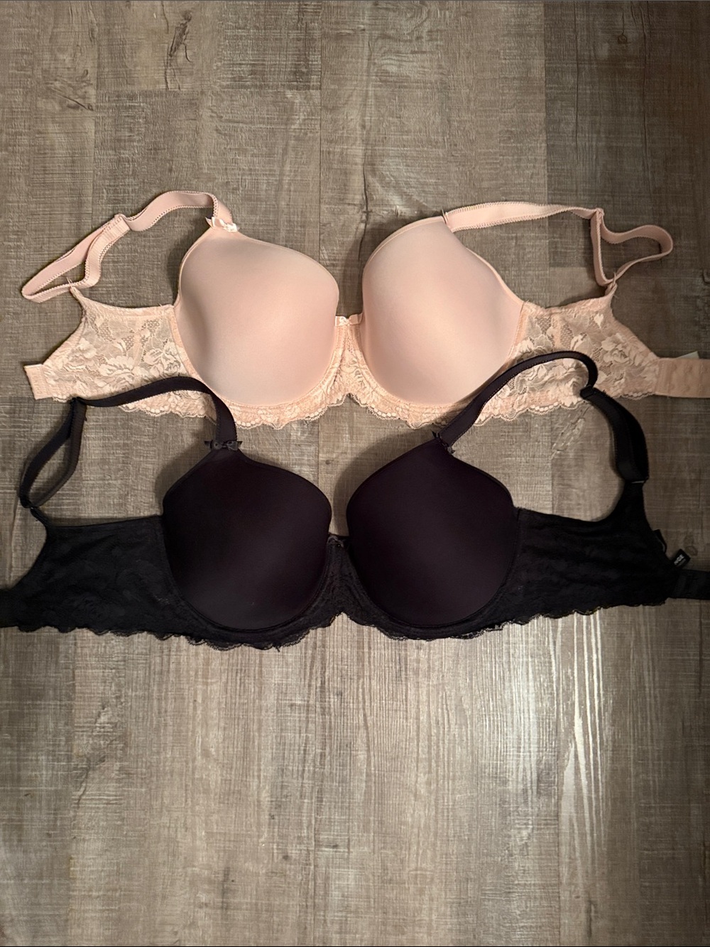 CHNGE Nude and Black Lace T-Shirt Bra Duo